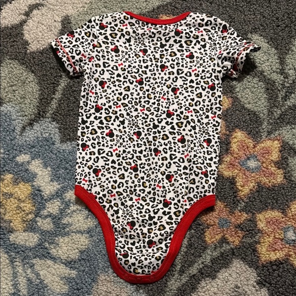 Disney Leopard Print Bodysuit with Red Trim 12 M - Picture 5 of 5